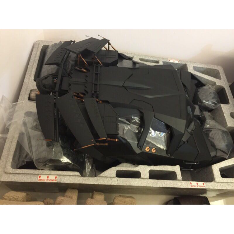 Hot toys蝙蝠車mms69可議 蝦皮購物