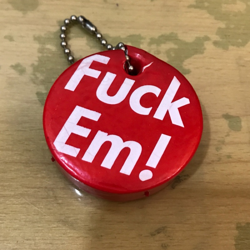 Supreme Fuck Em 泡綿鑰匙圈 吊飾Puffy Keychain Box 泡棉 紅色 經典款 基本款 蝦皮購物