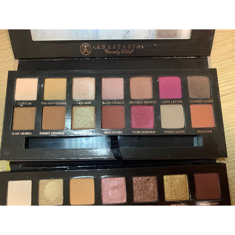 Anastasia Beverly Hills Soft Glam Ja