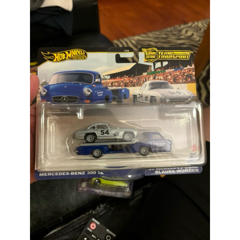 風火輪 hot wheels 運輸車 賓士 mercedes benz sl blaues wunder 膠胎 蝦皮購物