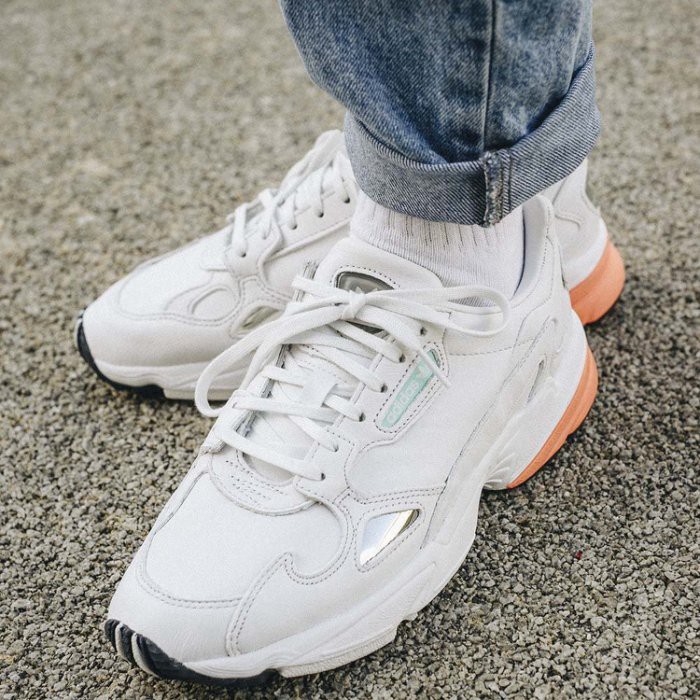 Taiwan Adidas Originals Falcon B37845