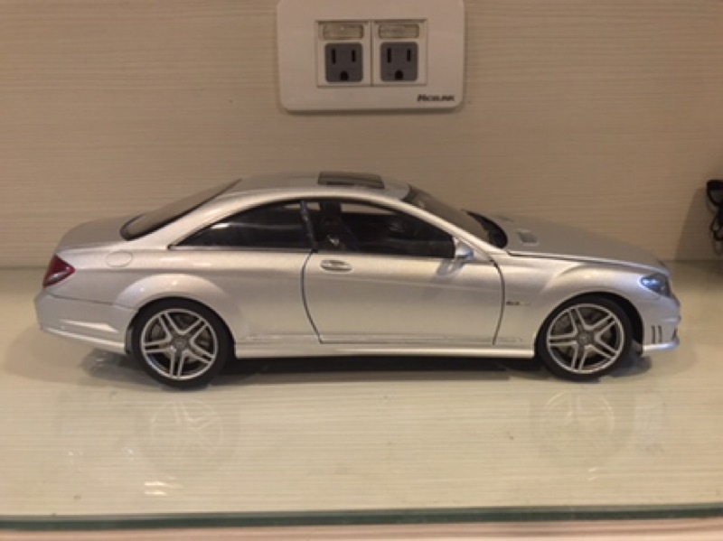 Autoart Benz CL63 AMG 1:18 | 蝦皮購物 Autoart Benz CL63 AMG 1:18 | 蝦皮購物