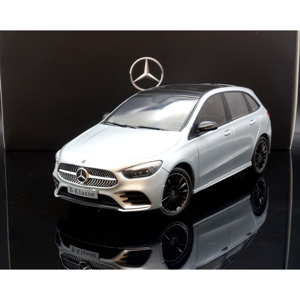 Z Models 1/18 Mercedes Benz B class (W247) iridium silver