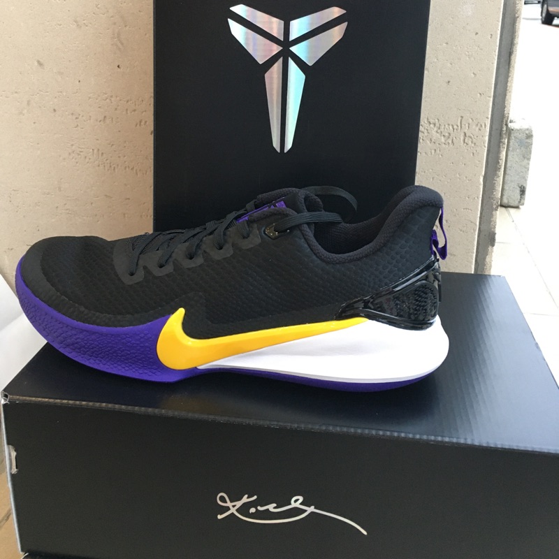 Kobe shoes hot sale mamba focus