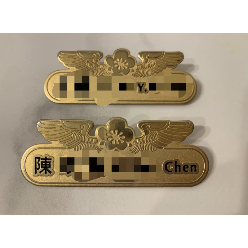 ️EVERGREEN長榮航空 ️長榮空姐 Hello Kitty鍍金飛行徽章 蝴蝶結飛鷹翅膀徽章 華航飛行徽章制服名牌 | 蝦皮購物