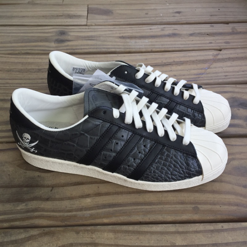 Adidas neighborhood clearance superstar