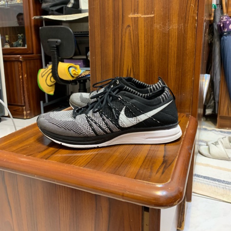 Flyknit trainer clearance oreo價錢