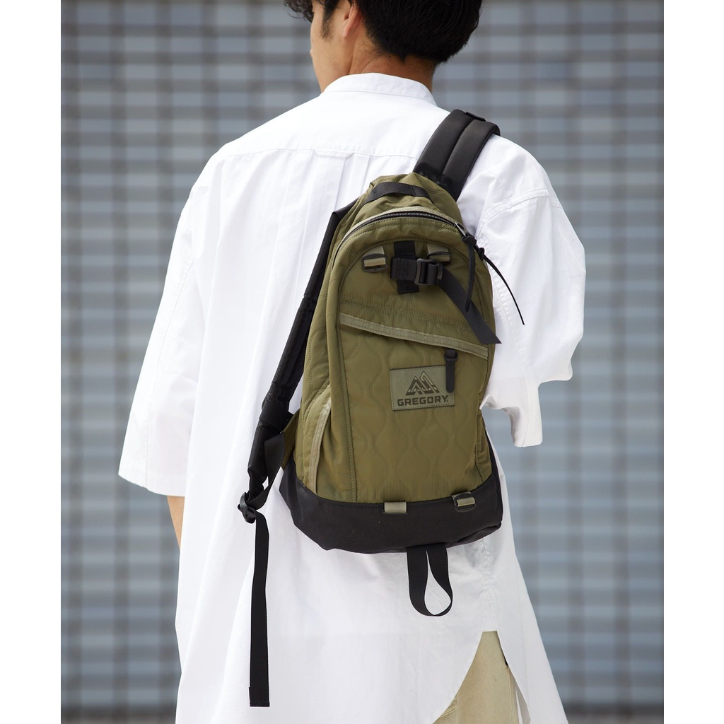 Via } 台北信義GREGORY FREAK'S STORE FINE DAY QUILT 衍縫後