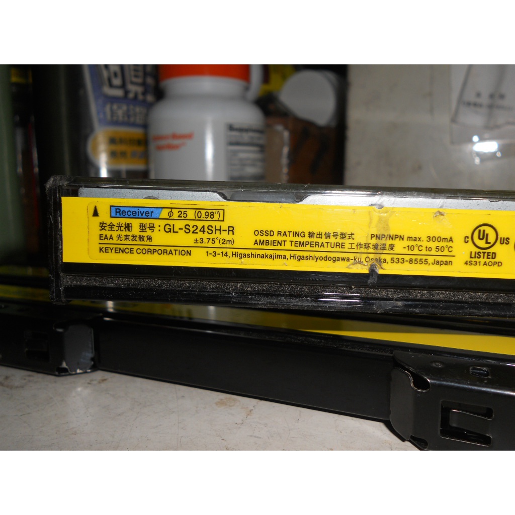 KEYENCE 安全光柵薄型24光軸GL-S24SH-T 發射器GL-S24SH-R 接收器 KEYENCE 安全光柵薄型24光軸GL-S24SH-T 發射器GL-S24SH-R 接收器