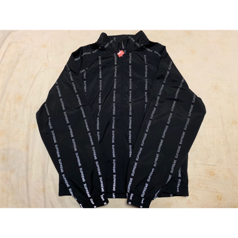 Supreme Reflective Text Track Jacket | 蝦皮購物