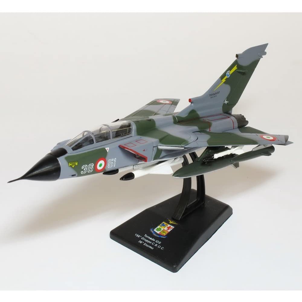Panavia Tornado IDS Militare Italiana 1990 – Maquette Avion De Combat 1/100 Tornado Le Linci Collection Hachette
