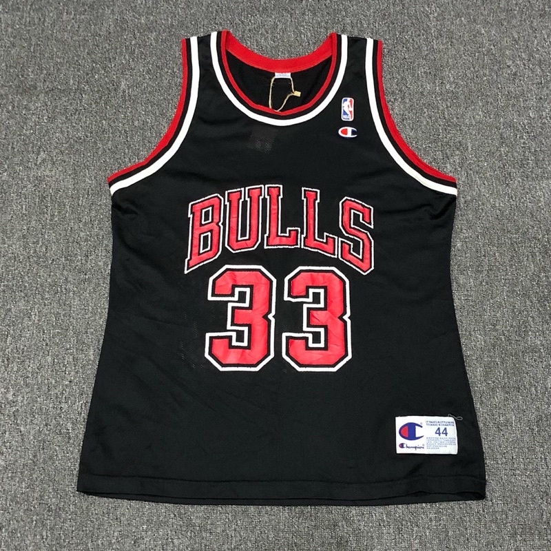 CHAMPION NBA BULLS PIPPEN 33 BASKETBALL JERSEY 尺寸 44 | 蝦皮購物