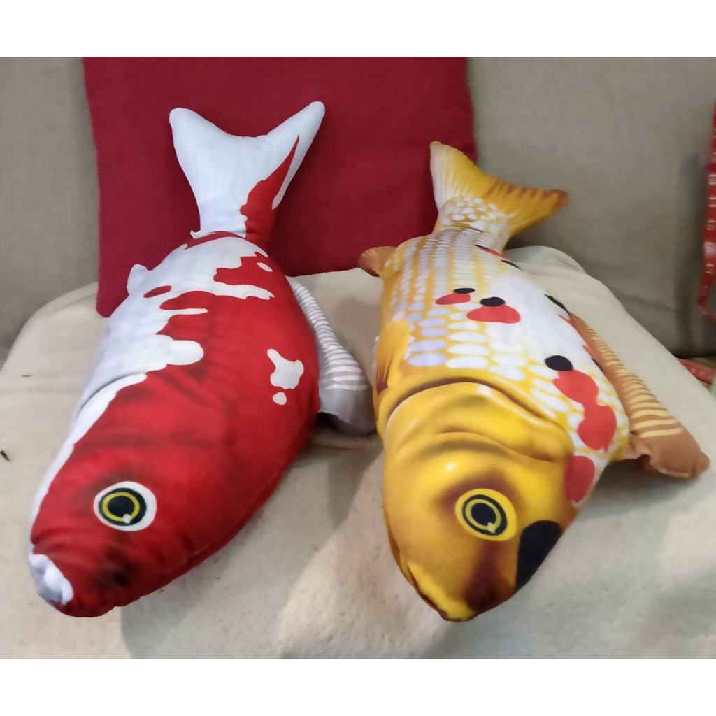 【現貨】 56cm 仿真 擬真 紅白錦鯉 金銀錦鯉 昭和大正三色錦鯉 黃金錦鯉 錦鯉 鯉魚 抱枕 娃娃 玩偶 仿真錦鯉 | 蝦皮購物