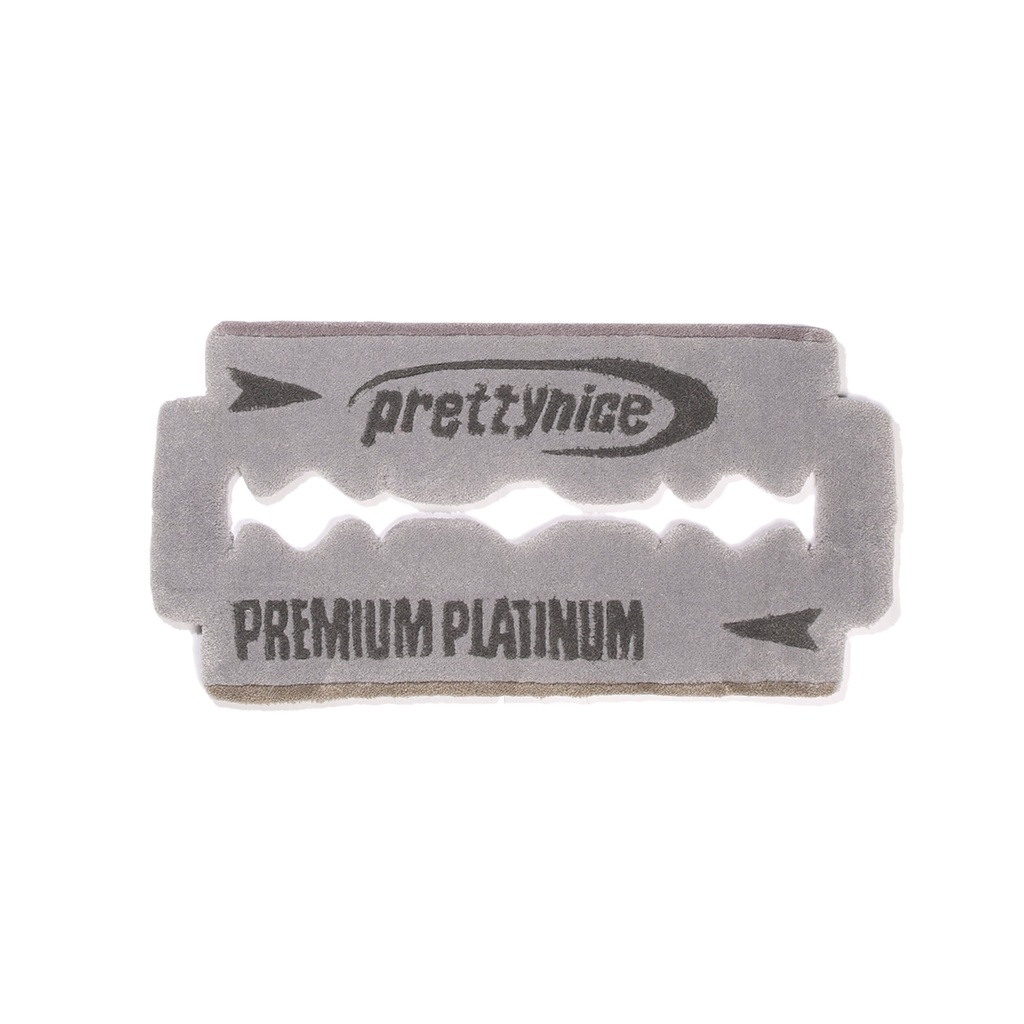 PRETTYNICE Step Your Game Up : Razor Blade Rug / 地毯【CbP】 | 蝦皮購物
