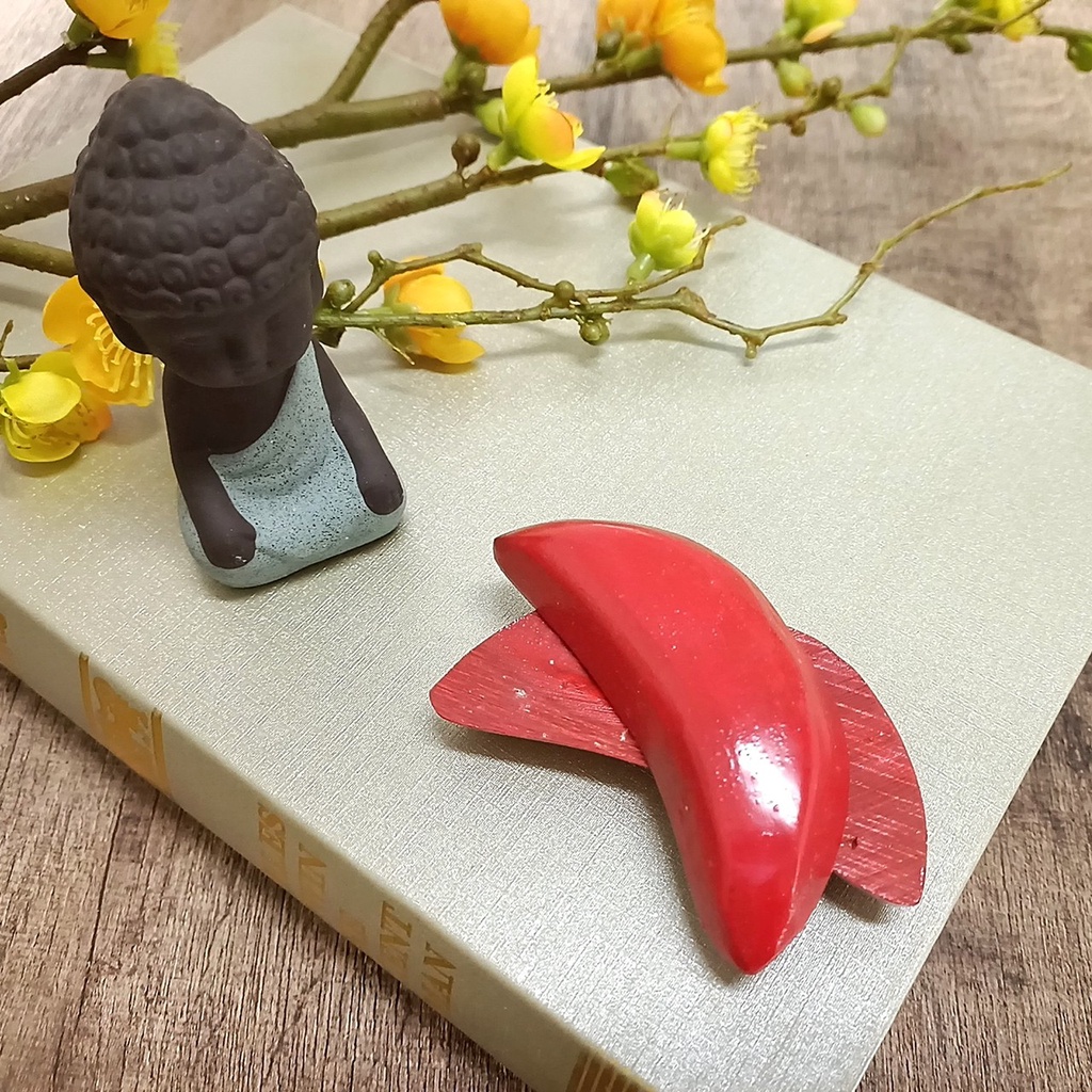 泰緣閣】紅色聖杯擲筊問筊問事聖杯筊杯木杯佛具問神占卜擲聖杯問籤神杯問運問路求籤|