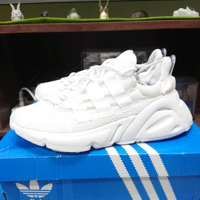 Adidas lxcon triple on sale white