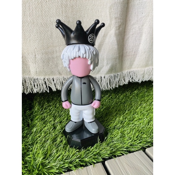 Stussy Baby Ragamuffin Figure 360 TOY GROUP出品公仔白灰