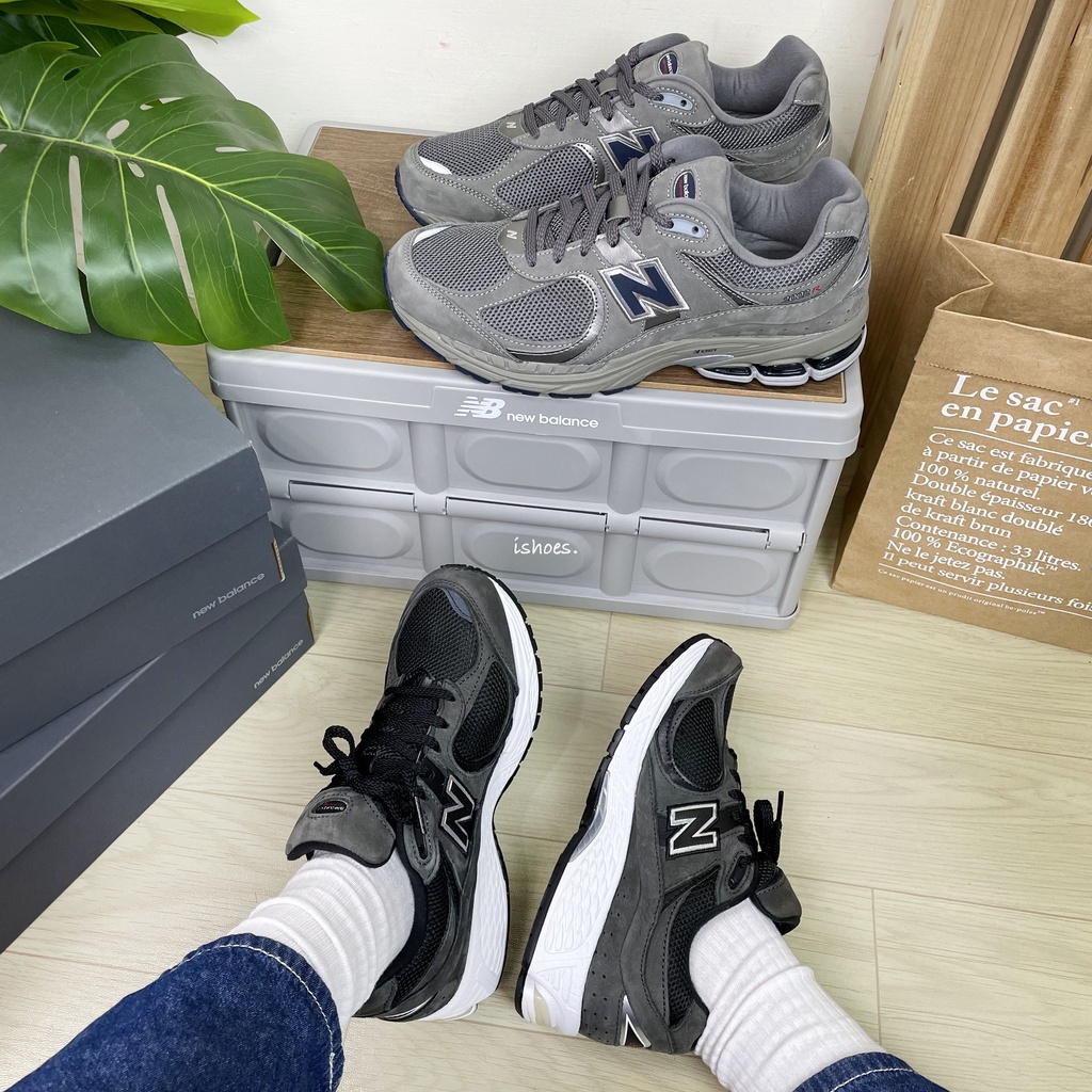 現貨iShoes正品New Balance 2002R 男鞋深灰麂皮慢跑鞋ML2002RA