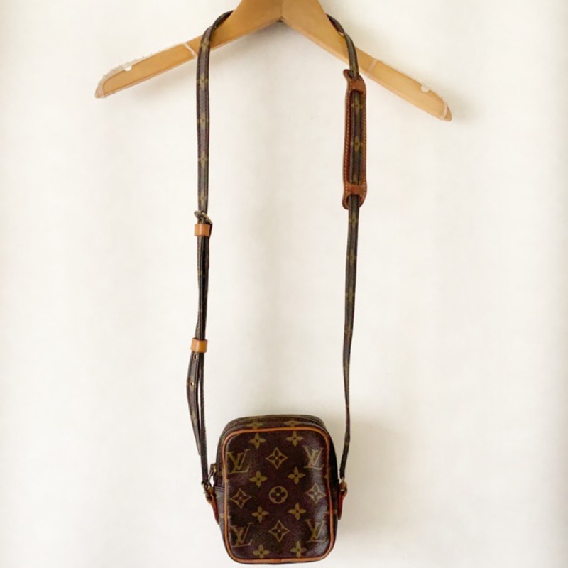 Mini crossbody louis online vuitton