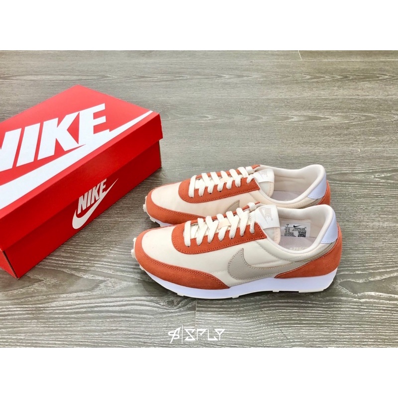 【Fashion SPLY】Nike Daybreak 磚紅蘋果 米白 CK2351-106