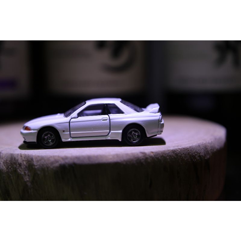 TOMICA NISSAN SKYLINE GT-R 品 美品-