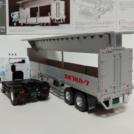 Tomytec TLV LV-N167a HINO HE366 TRACTOR 日野聯結車貨櫃車卡車