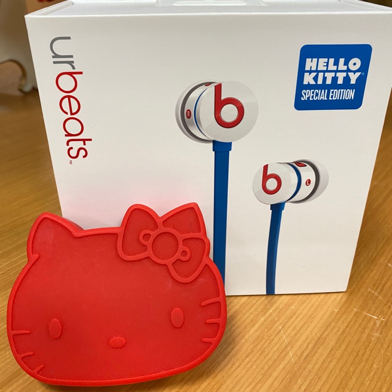 Urbeats hotsell hello kitty