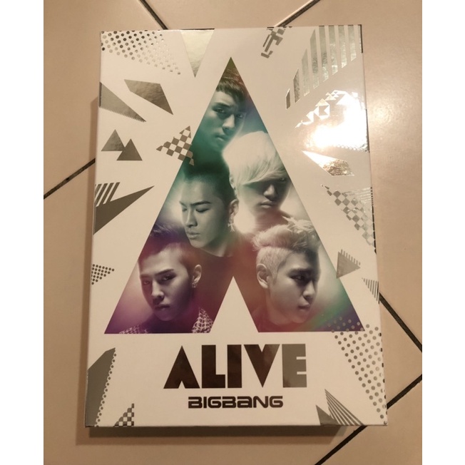 BIGBANG 日版Alive E CD DVD 日本big bang g-dragon GD & TOP