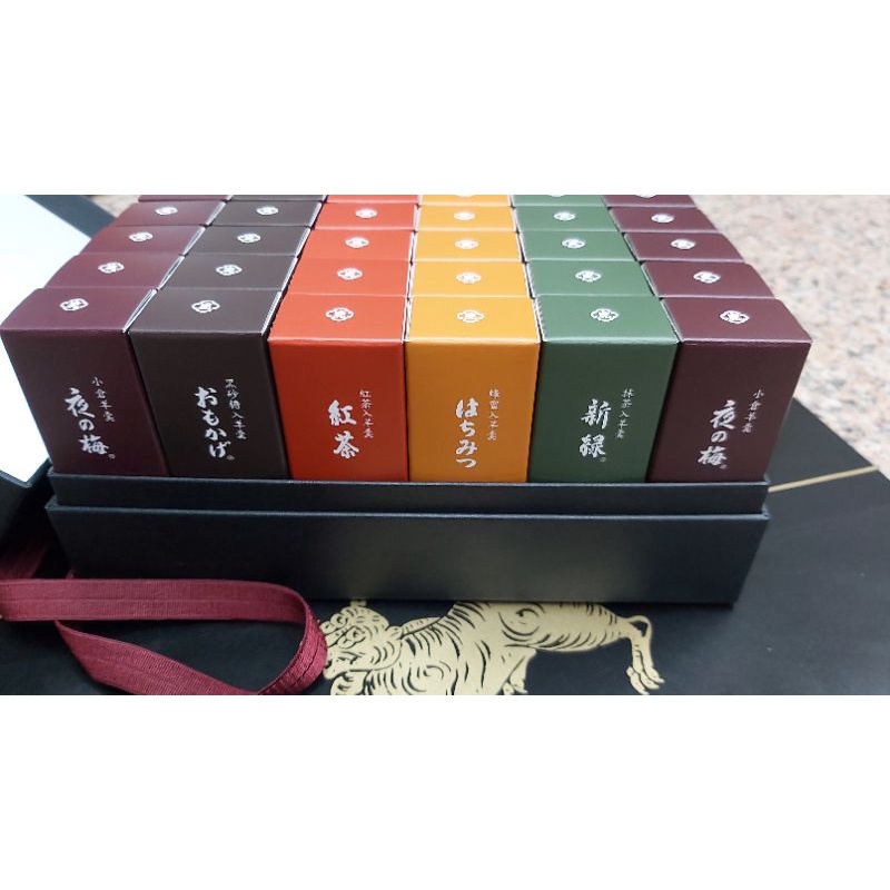 とらや 小型羊羹36本セット 2025.02 Amazon.co.jp: とらや 小形羊羹 36本入 : 食品・飲料・お酒