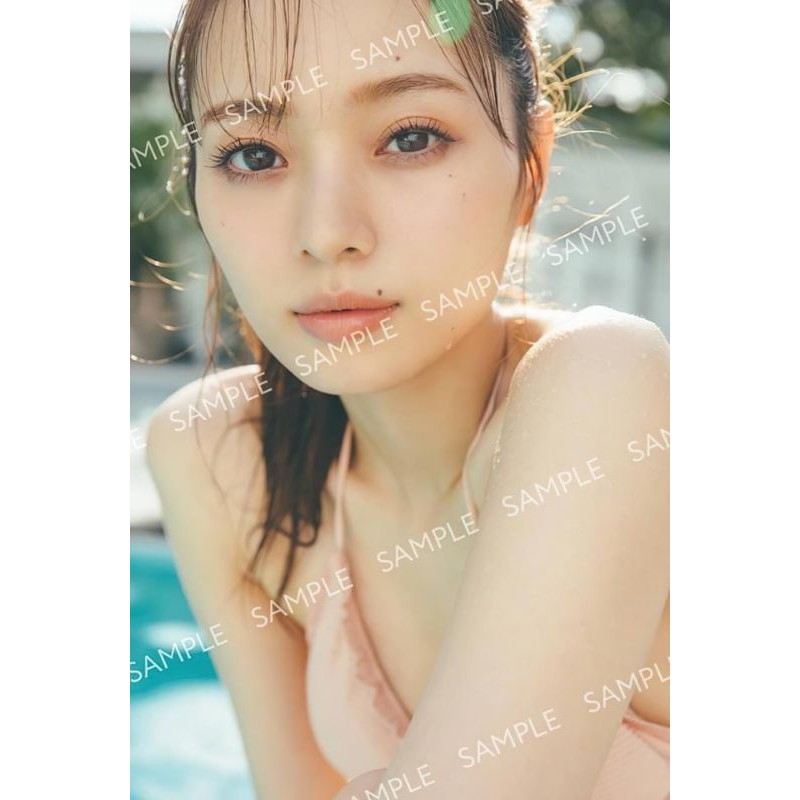 乃木坂46 梅澤美波1st寫真集「夢の近く」【現貨】送書套| 蝦皮購物