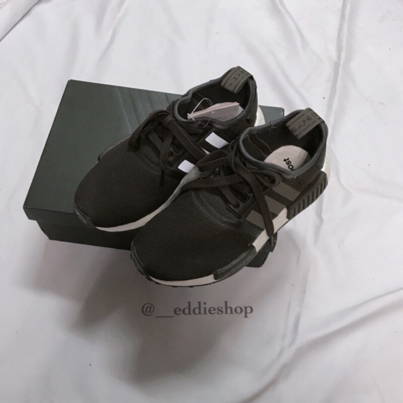 Adidas nmd doradas on sale 5.5