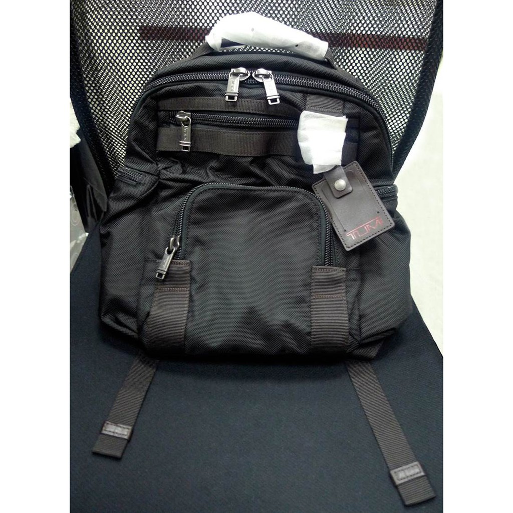 Tumi nickerson 3 online pocket backpack