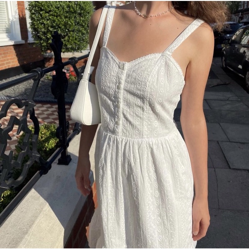 【預購】Brandy Melville 🇺🇸 Tiana Dress 白色花朵刺繡洋裝 蝦皮購物