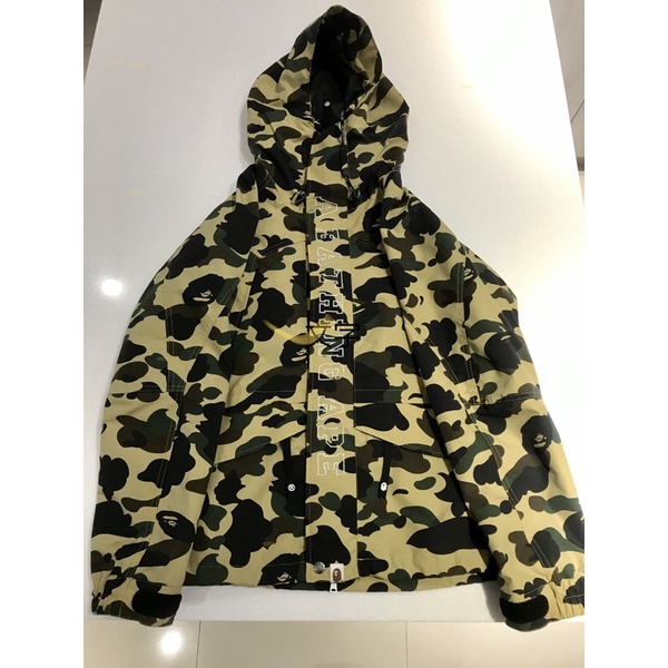 正品-BAPE 1st Camo Snowboard Jacket 黃迷彩雪衣| 蝦皮購物