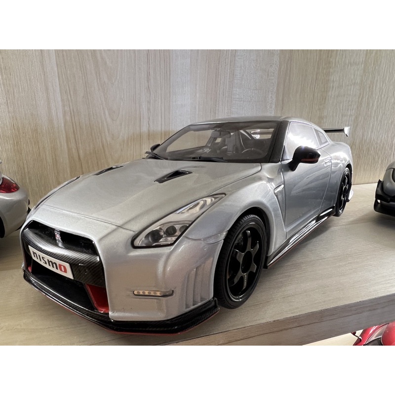 1/18 GT spirit GTR R35 Nismo