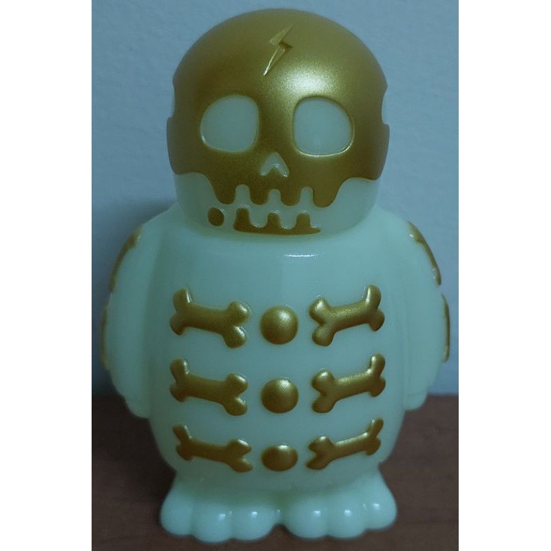 SKULL TOYS SKULLTOYS スカルトイズ GUY-2-UV はばかれ ソフビ
