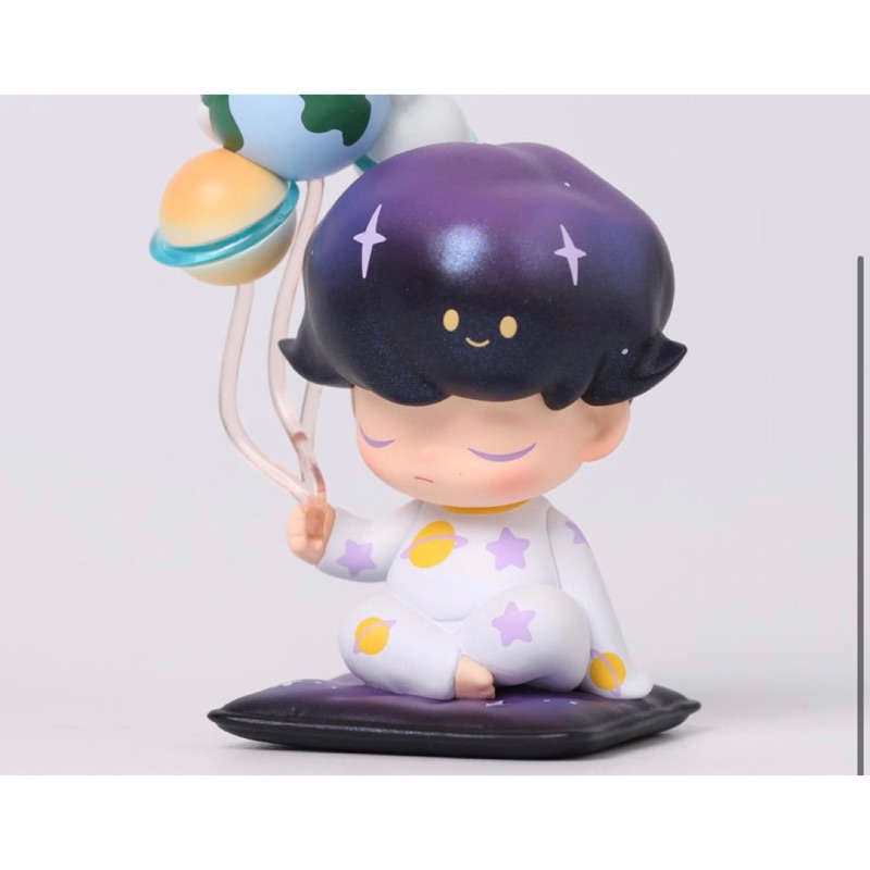 ポップマート　Mimi街头少年吊卡 少量預購］mimi少年街頭吊卡| 蝦皮購物