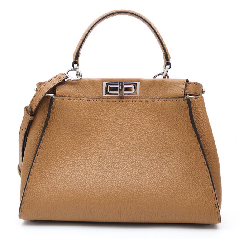 Fendi best sale peekaboo bag