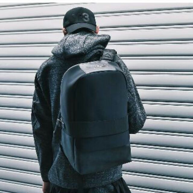 Y-3 Qasa Backpack 太空棉科技包後背包| 蝦皮購物