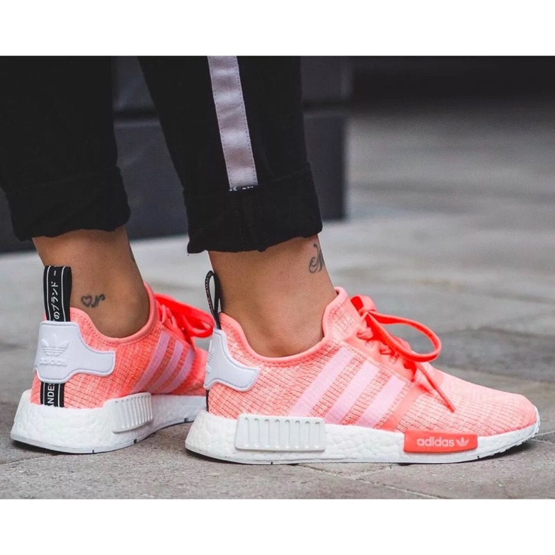 Adidas nmd outlet r1 price