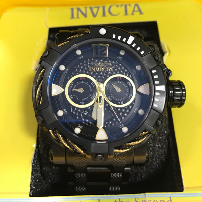 Invicta 29834 on sale