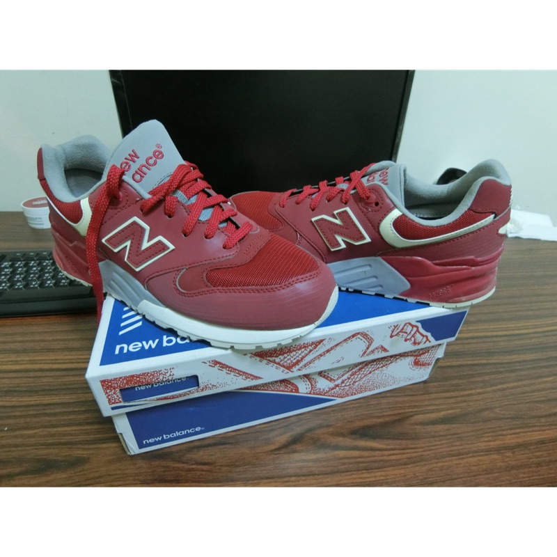 New Balance ML999EA