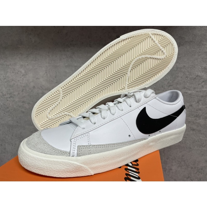 NIKE BLAZER LOW 77 VNTG DA6364 101 DC4769 102