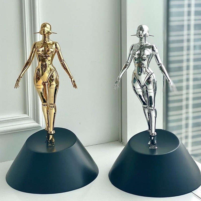 いラインアップ 空山基 Sexy Ver. Gold floating Robot 彫刻+オブジェ ...