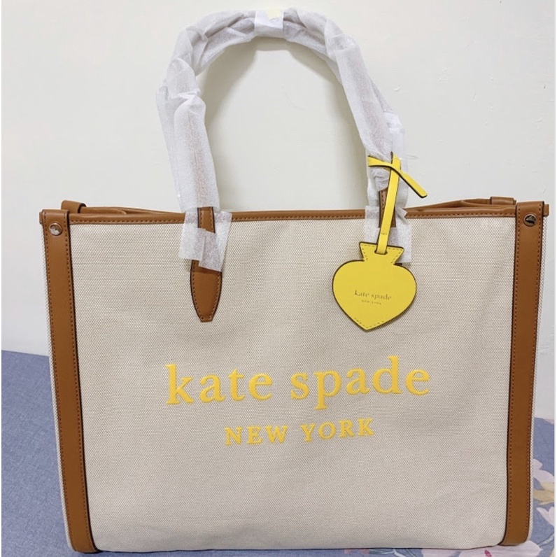 Kate Spade New York Market Canvas Large Tote 95