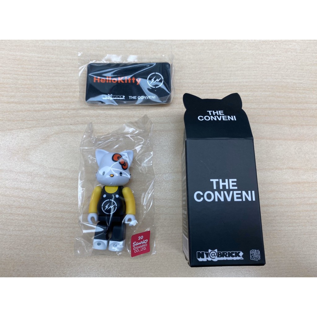 [全新未拆] 隱藏版 KITTY 100% THE CONVENI NY@BRICK 藤原浩 bearbrick