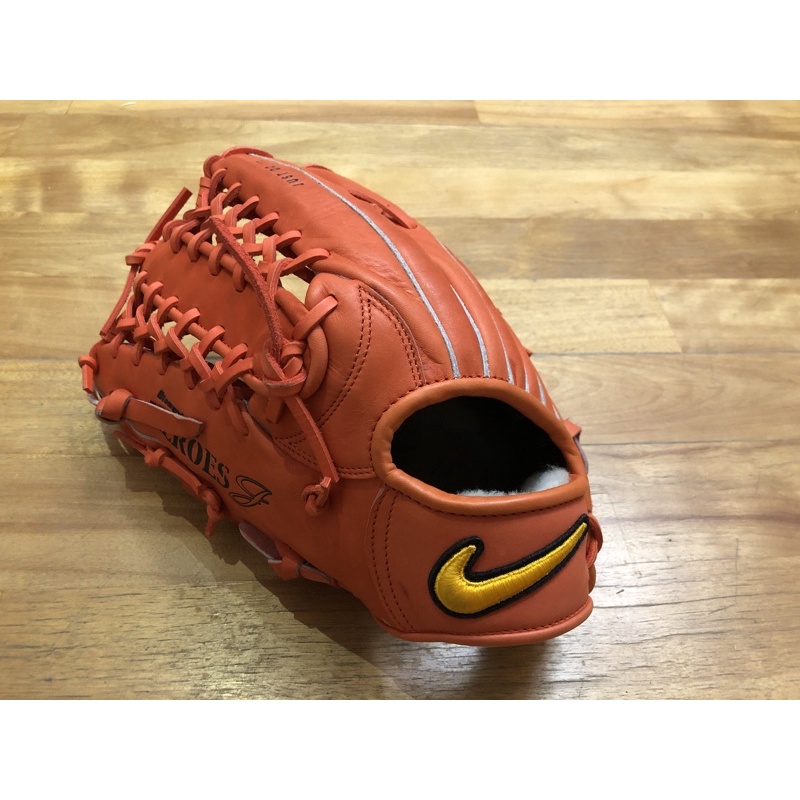黑瑞賣手套] Nike 己Diamond Heroes J 硬式反手外野棒球手套壘球手套