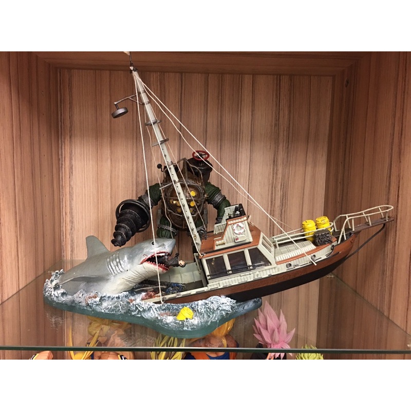 麥法蘭McFarlane Toys 電影狂魔Movie Maniacs 大白鯊Jaws 精裝盒spawn