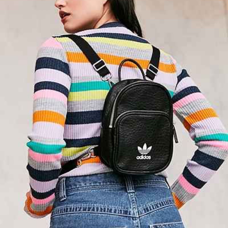 Adidas originals 2025 backpack mini