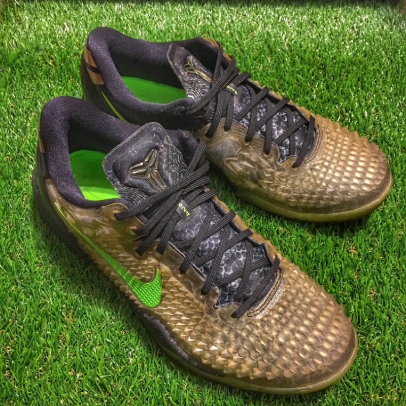 Nike Kobe VIII 8代 刺蛇 ZK8 聖誕節 us9.5 | 蝦皮購物